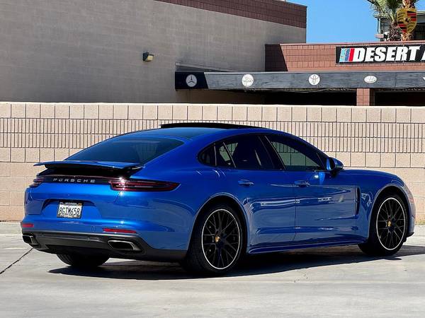 2017 Porsche Panamera