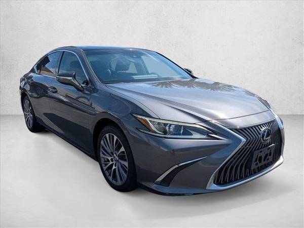 2019 Lexus ES