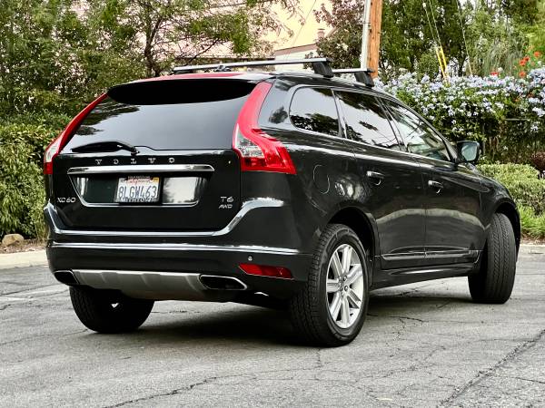 2016 Volvo XC60