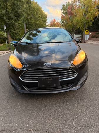 2015 Ford FIESTA
