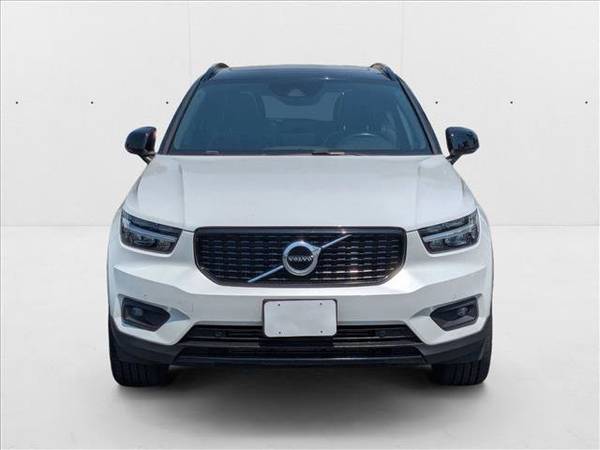 2021 Volvo XC40