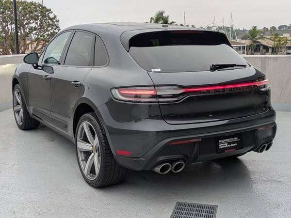2023 Porsche Macan