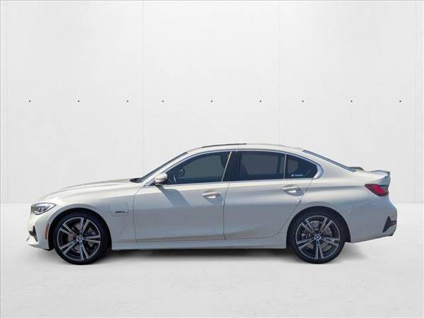 2022 BMW 3