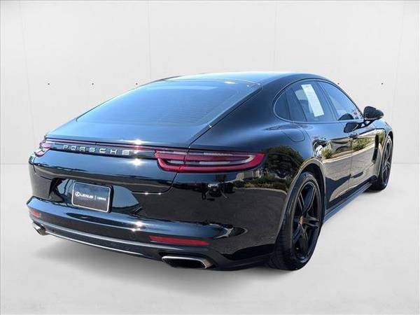 2017 Porsche Panamera