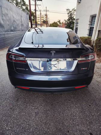 2015 Tesla Model