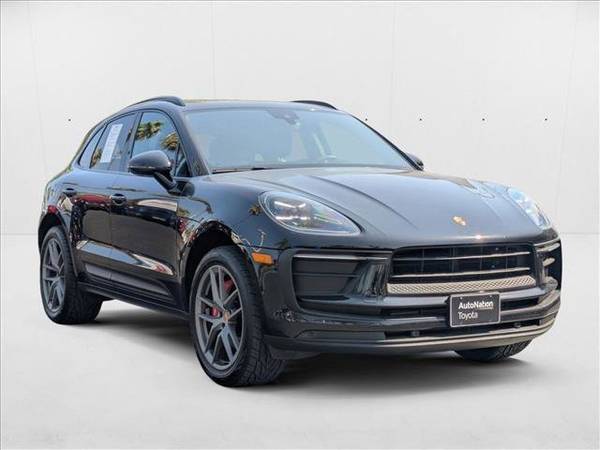 2022 Porsche Macan