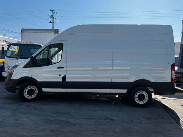 2021 Ford TRANSIT