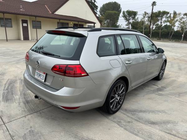 2016 Volkswagen Golf