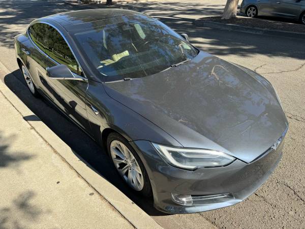 2017 Tesla Model S