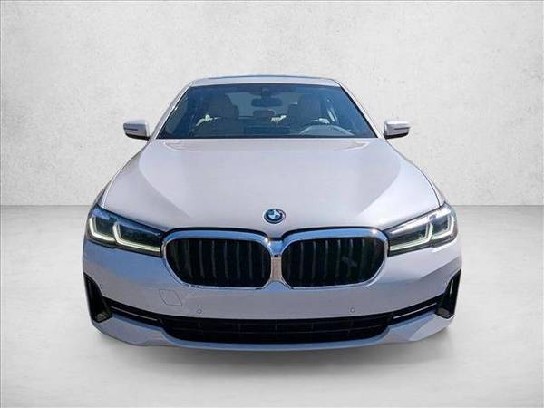 2023 BMW 5