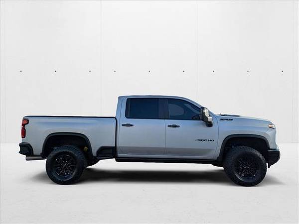 2024 Chevrolet Silverado