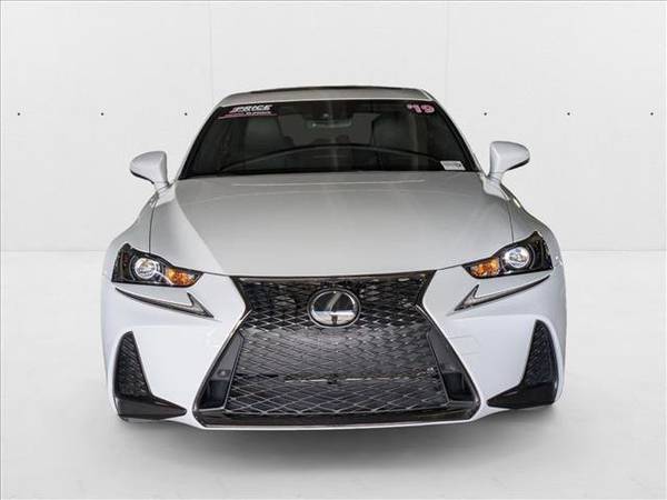 2019 Lexus IS
