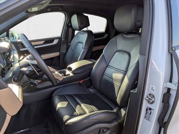 2024 Porsche Cayenne