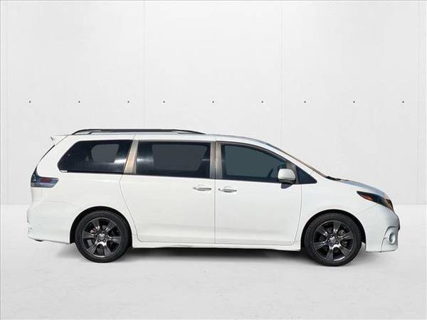 2015 Mini van