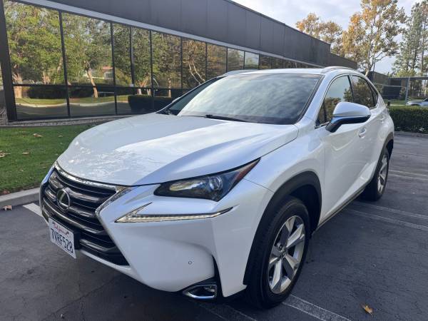 2017 Lexus NX200t