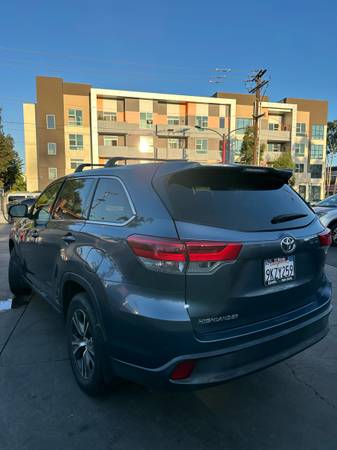 2019 Toyota highlander