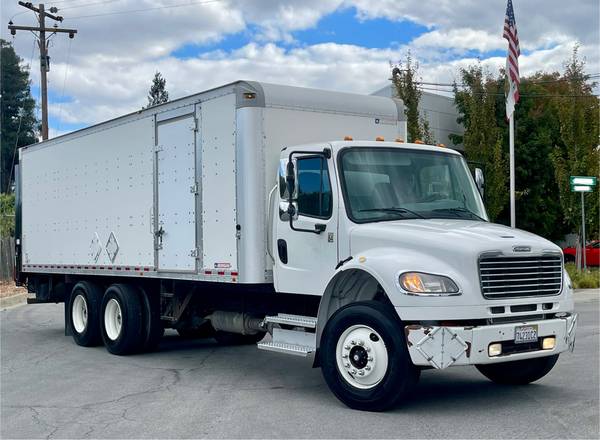 2017 Freightliner M2
